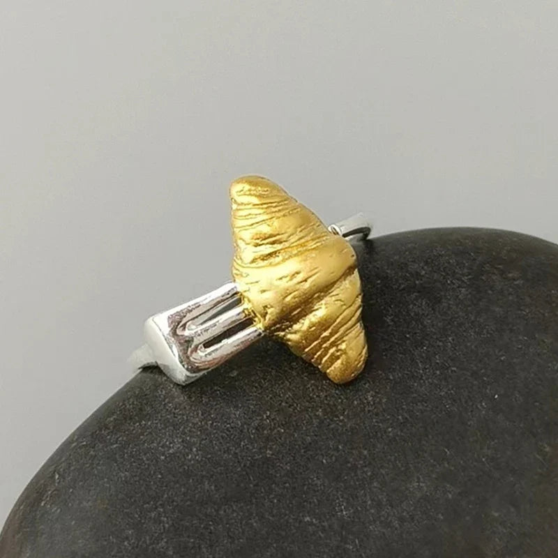Original 925 Sterling Silver Irregular Croissant Ring