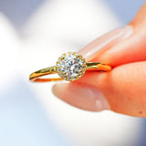 Luxury 18k Gold Moissanite Diamond Ring