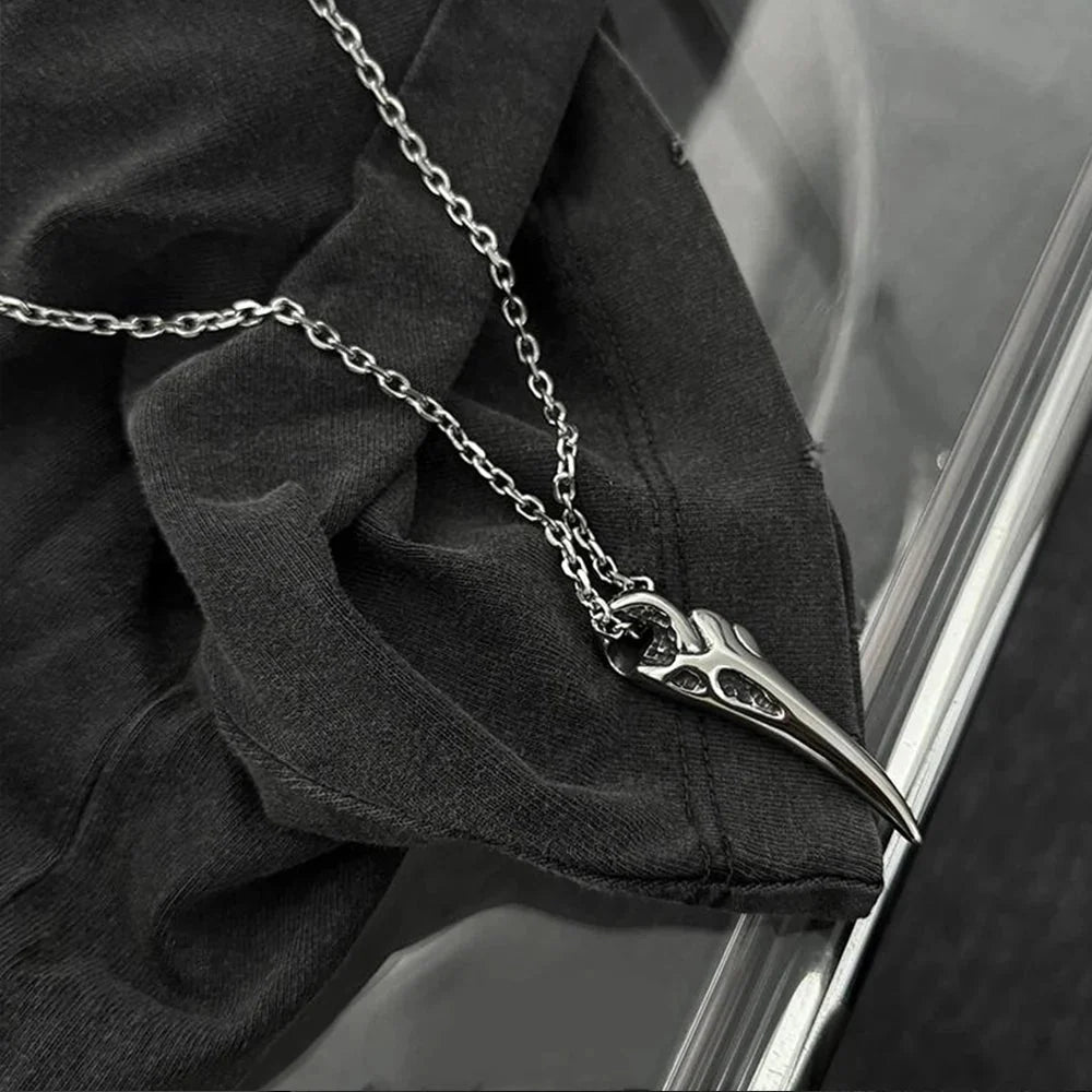 Retro Crow Skull Pendant Necklace