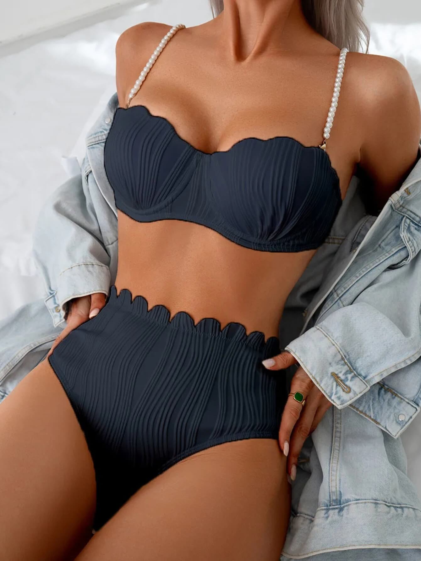 Scallop Trim Bikini Set