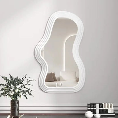 Irregular Wavy Mirror