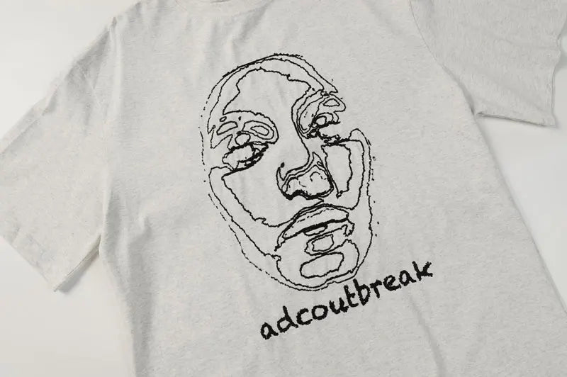 Faded Face Embroidery T-shirt