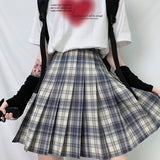 Red Heart Print T-shirt