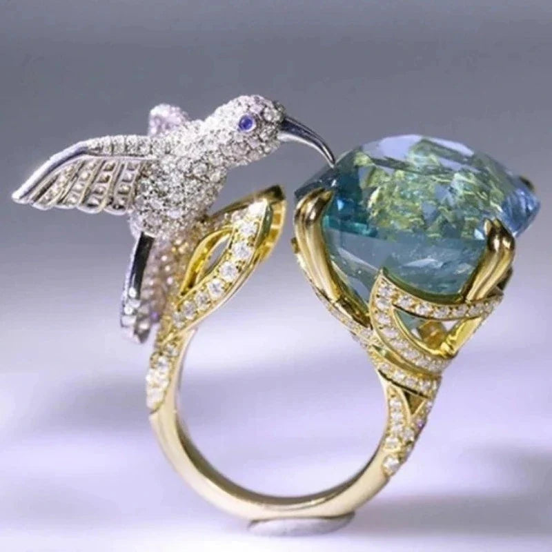 Luxury Metal Carving Bird Ring