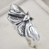 Geometric Carved Pattern Bat Ring