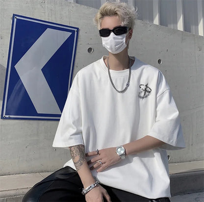 Gothic Letter Print Crewneck T-Shirt