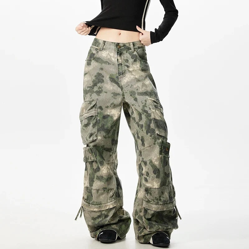 Camouflage Wardrobe Staple Vintage Cargo Pants