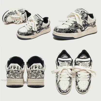 Flow Striders Sneakers