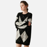 Cozy O-Neck Collar Argyle Knit Sweater