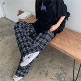 Plaid Patterned Wide-Leg Pants