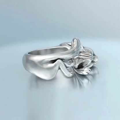 Sleeping Cat Ring