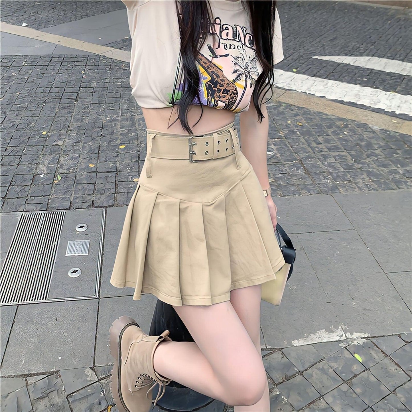 Y2K Belt Detail Pleated Mini Skirt