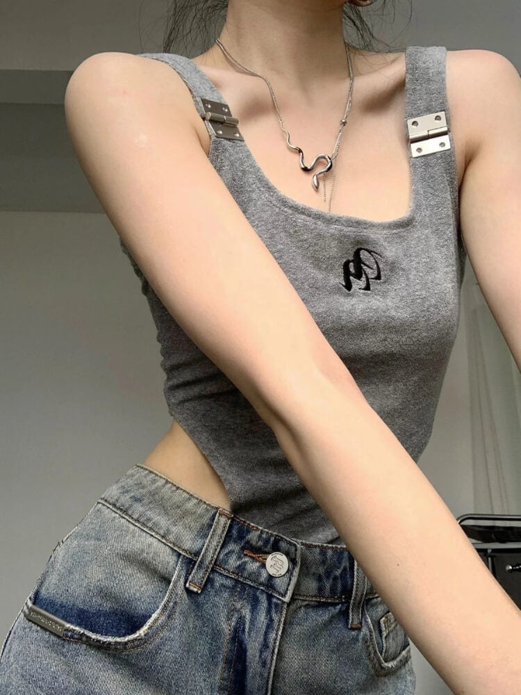 Y2K Distressed Denim Jorts