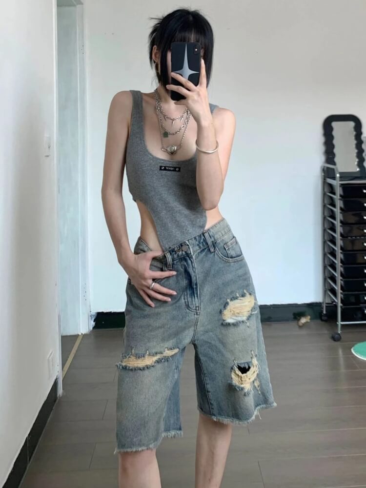 Y2K Distressed Denim Jorts
