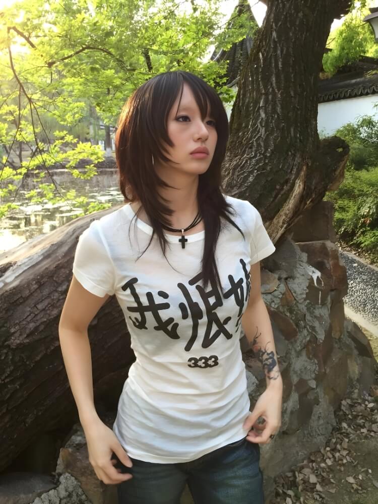 Y2K I Hate Her Tee