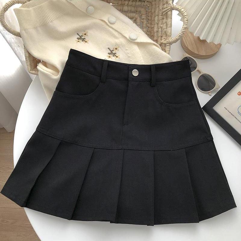 Y2K Pleated Mini Skirt