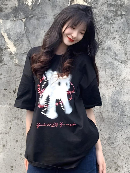 Y2K Shaking Cat Tee