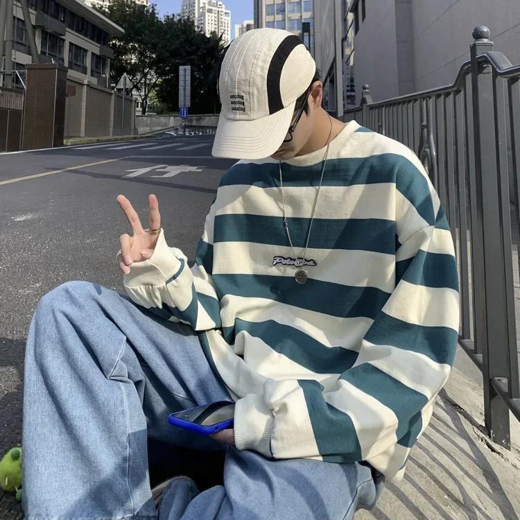 Y2K Striped Sweatshirt