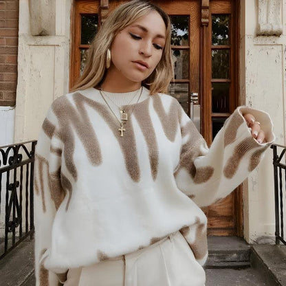 Y2K Wavy Line Knitted Sweater
