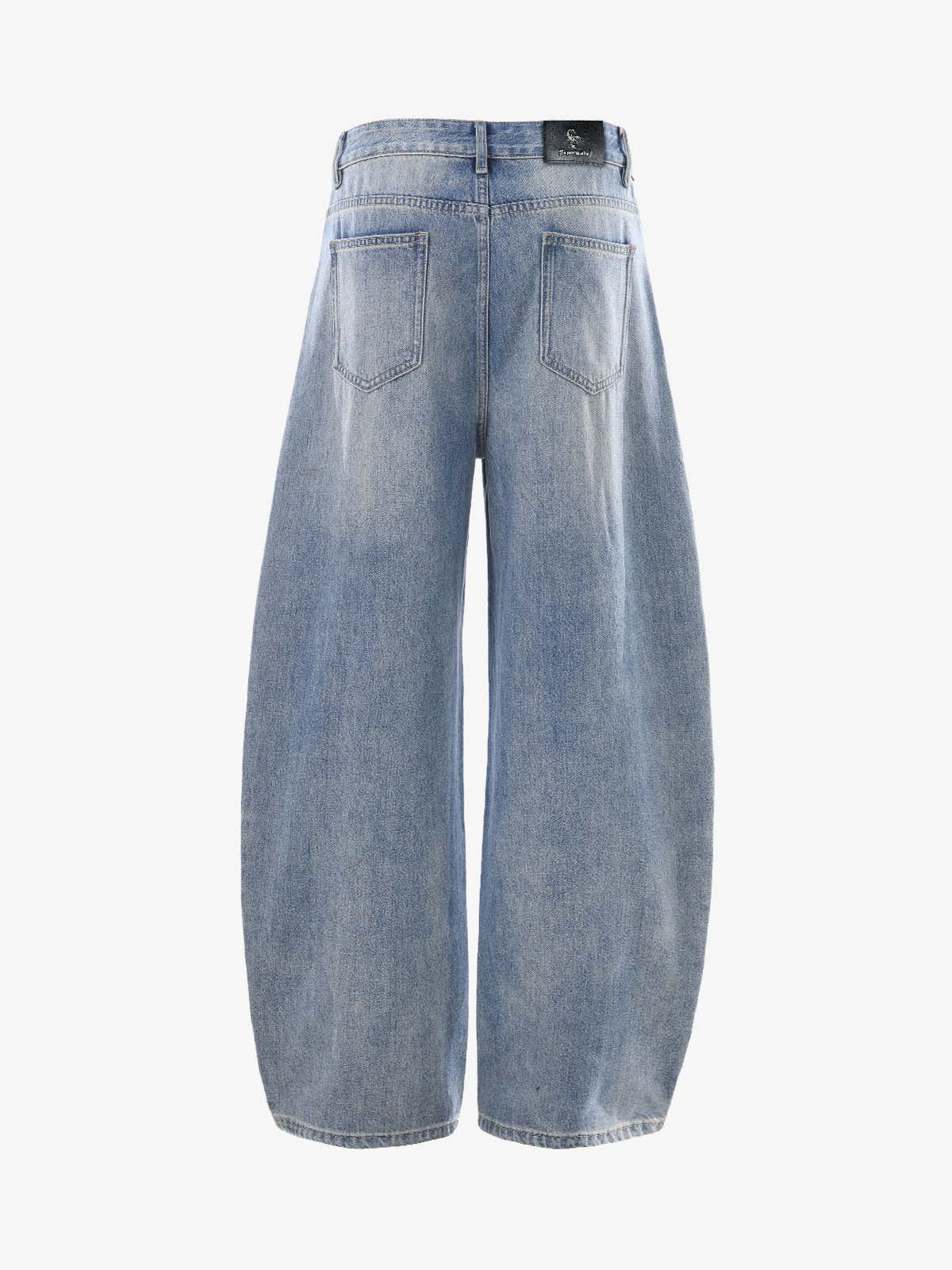 Button-Trim Curved-Leg Jeans; Blue / S, Blue / M, Blue / L, Blue / XL, Blue / 2XL