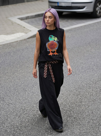 DAXUEN black oversized abstract bird watercolor print top — model photo