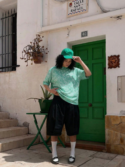DAXUEN Oversized abstract print short-sleeve T-shirt — model photo