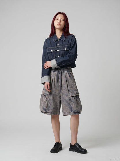 DAXUEN Wide-leg cargo shorts in faded grey-blue denim — model photo