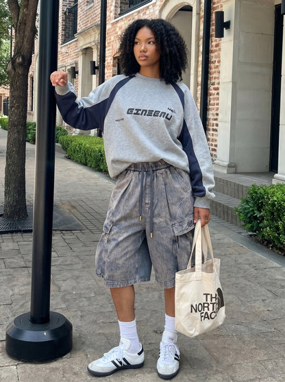 DAXUEN Wide-leg cargo shorts in faded grey-blue denim — model photo
