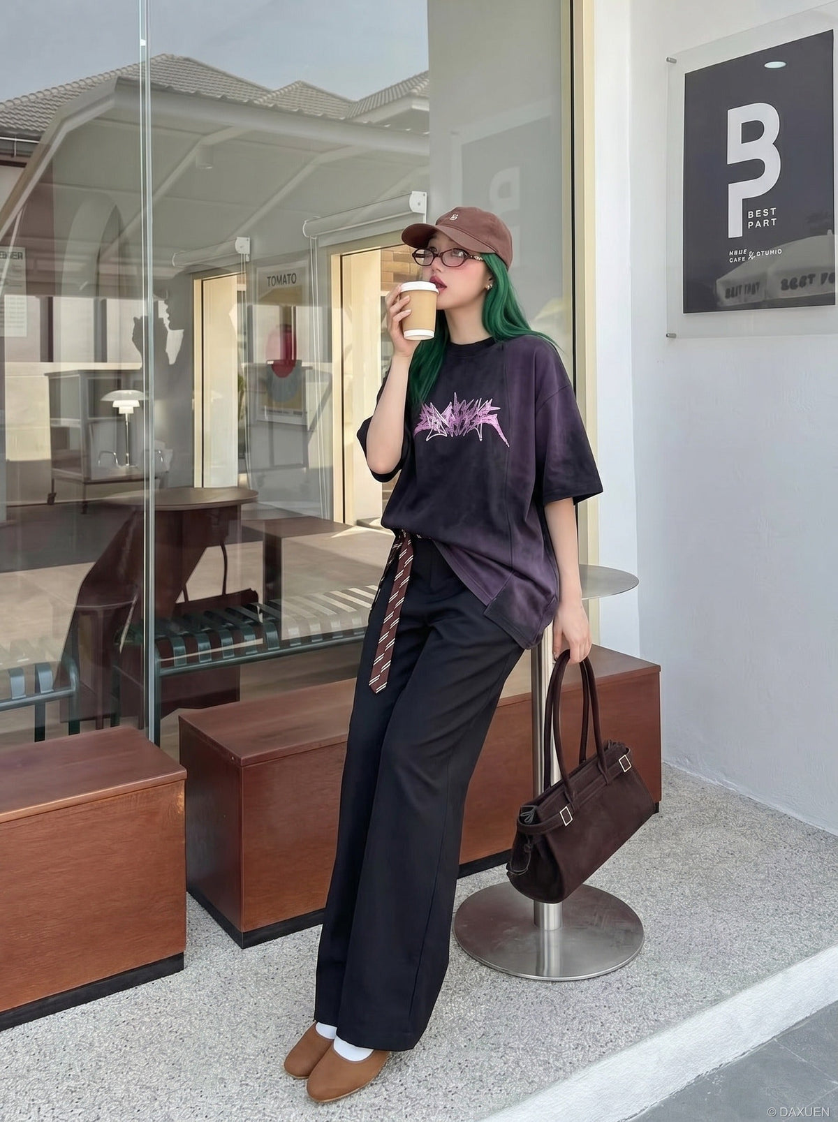 DAXUEN Oversized acid wash t-shirt with graphic design
