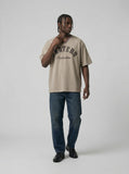 DAXUEN Loose-fitting short-sleeved V-neck T-shirt with graphic — model photo