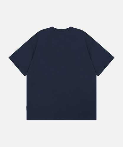 Oversized short-sleeved T-shirt with unique graphics
