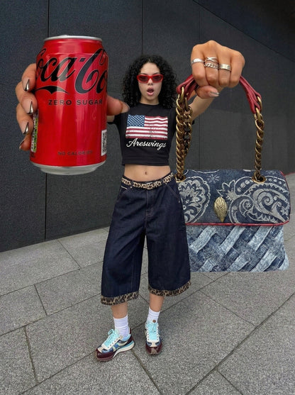 DAXUEN Areswings distressed graphic t-shirt — model photo