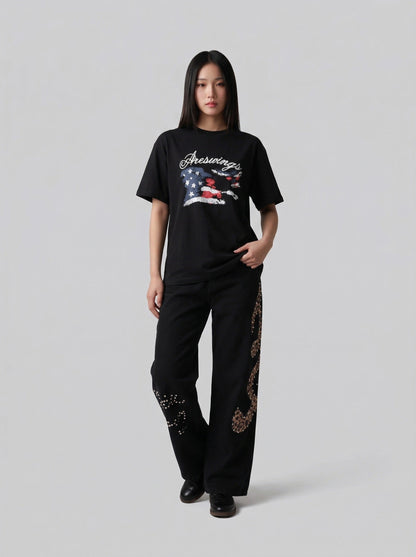 DAXUEN Areswings graphic t-shirt with American flag design — model photo