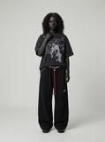 DAXUEN Oversized short-sleeved t-shirt with graphic print — model photo