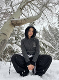 DAXUEN Hooded zip-up jacket with stripes and kangaroo pocket — model photo