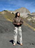 DAXUEN High-waisted wide-leg cargo pants with acid-wash effect — model photo
