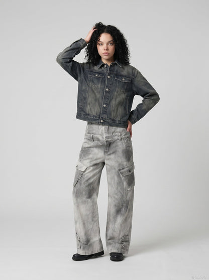 DAXUEN High-waisted wide-leg cargo pants with acid-wash effect — model photo
