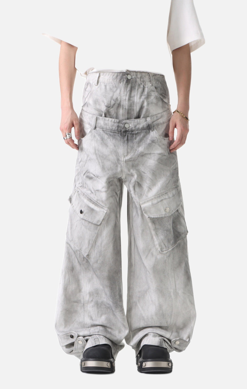 DAXUEN High-waisted wide-leg cargo pants with acid-wash effect