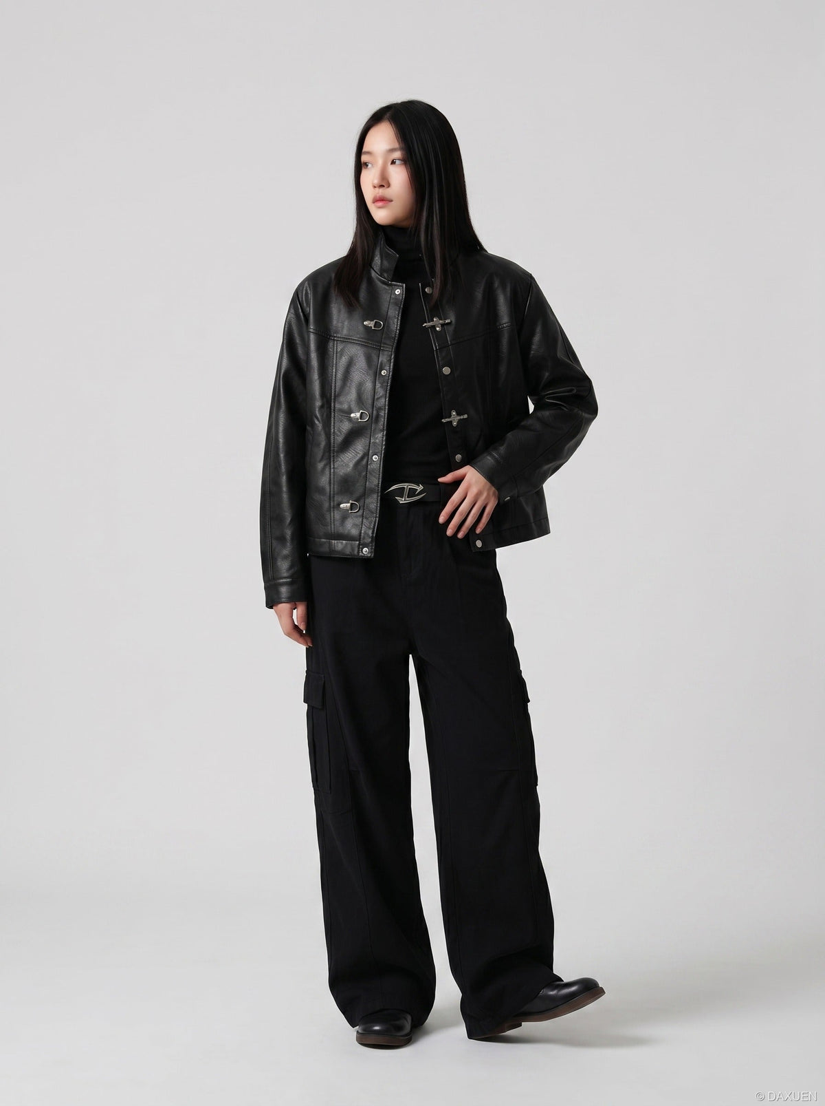 DAXUEN baggy-cargo-pants-for-men — model photo