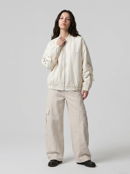 DAXUEN Loose-fitting wide-leg cargo pants — model photo