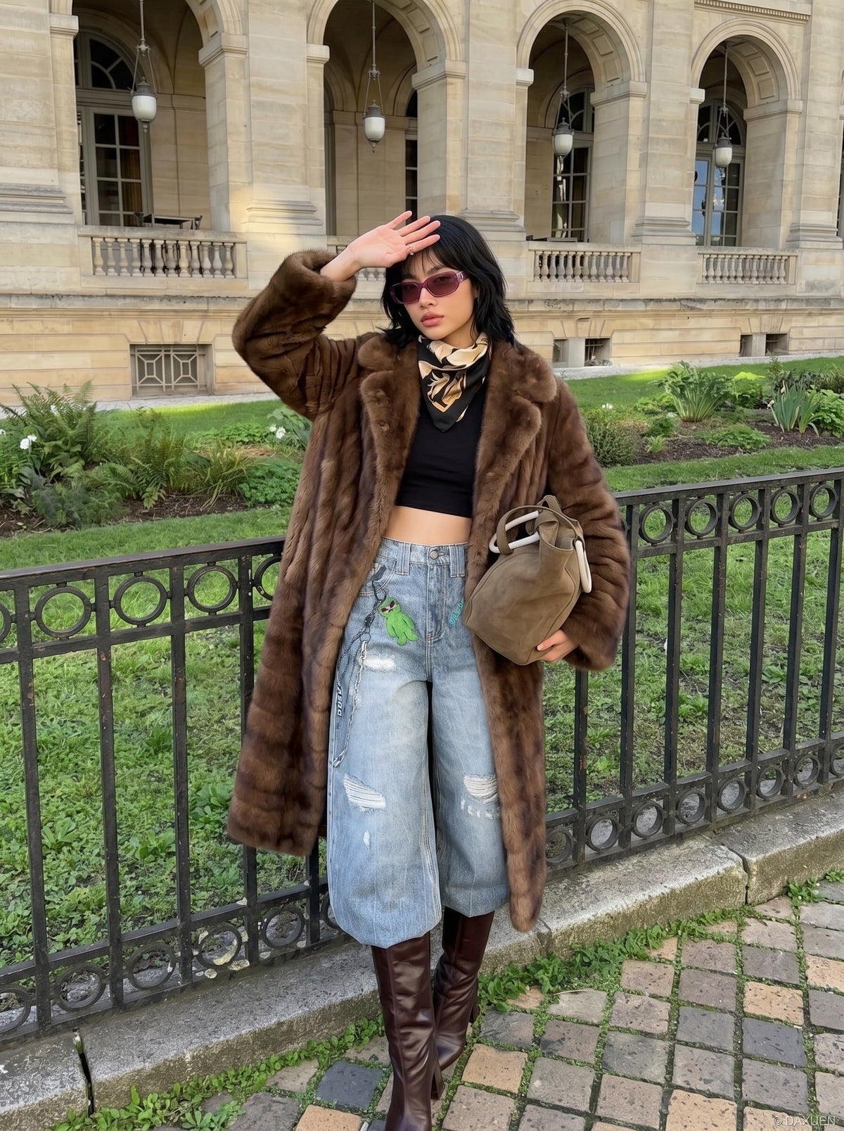 DAXUEN Baggy wide-leg denim jeans with graphic prints — model photo