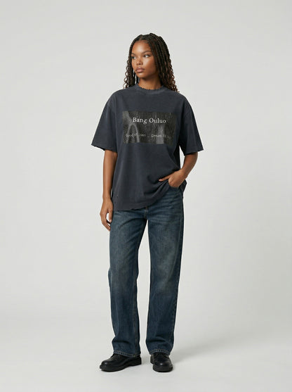 DAXUEN Distressed graphic t-shirt with raw edges — model photo