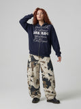 DAXUEN Bastiar K graphic full-zip hooded sweatshirt — model photo