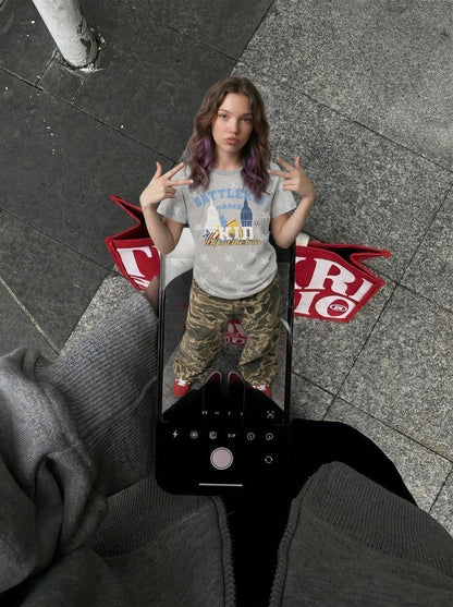 DAXUEN BATTLEKID graphic t-shirt with star print — model photo