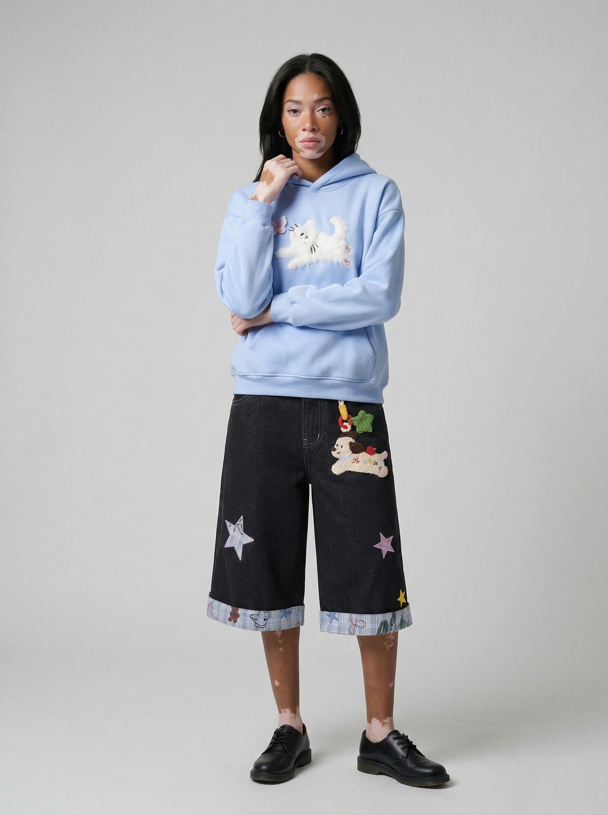 DAXUEN Embroidered wide-leg denim culottes — model photo