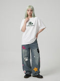 DAXUEN Oversized Chest Logo Relaxed Tee — model photo