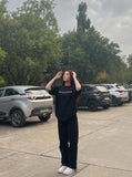 DAXUEN Oversized Heavyweight Front-Text Tee — model photo