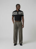 DAXUEN Black diamond jacquard short-sleeved polo shirt — model photo