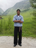 DAXUEN blue and white gingham popover shirt — model photo