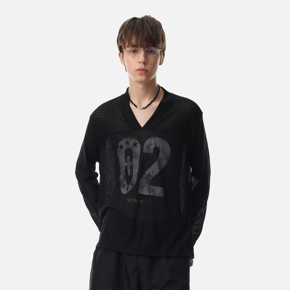 DAXUEN Long-sleeved V-neck top with graphic prints